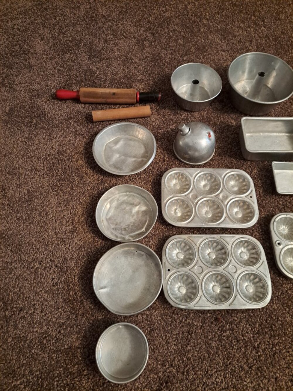 Vintage aluminum children's baking toys from the 1950s. - Picture 3 of 9